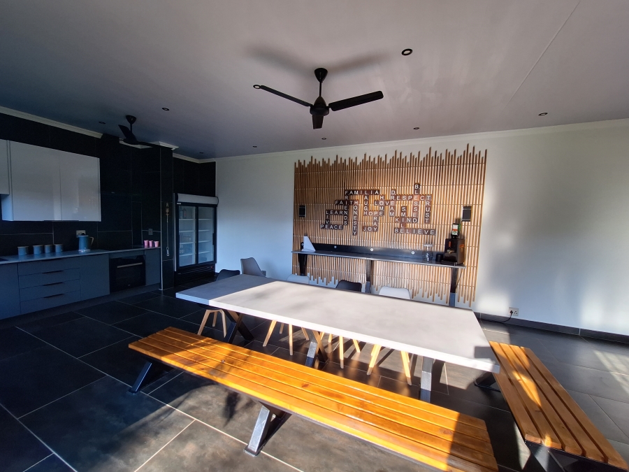 5 Bedroom Property for Sale in Protea Park North West